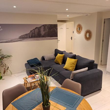 Appartement Le Phare Au Pied Du Port Saint-Valery-en-Caux Exteriör bild