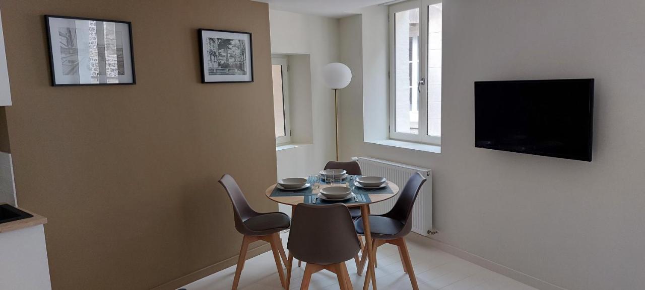 Appartement Le Phare Au Pied Du Port Saint-Valery-en-Caux Exteriör bild